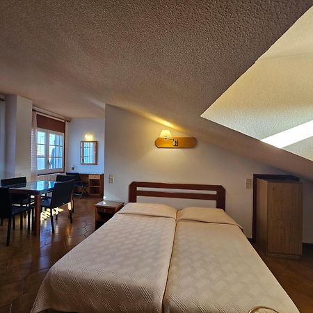 Hotel Blue Spot Мальграт-де-Мар Экстерьер фото