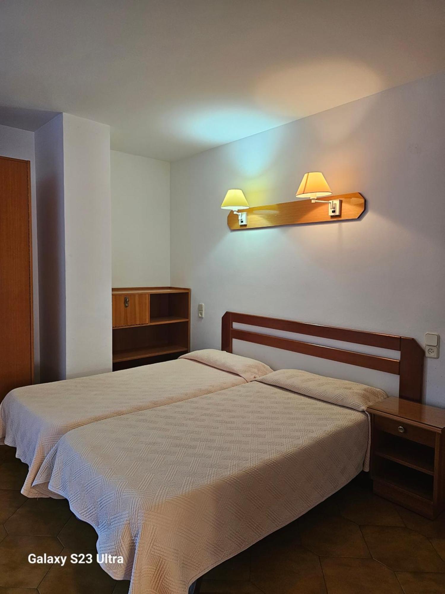 Hotel Blue Spot Мальграт-де-Мар Экстерьер фото