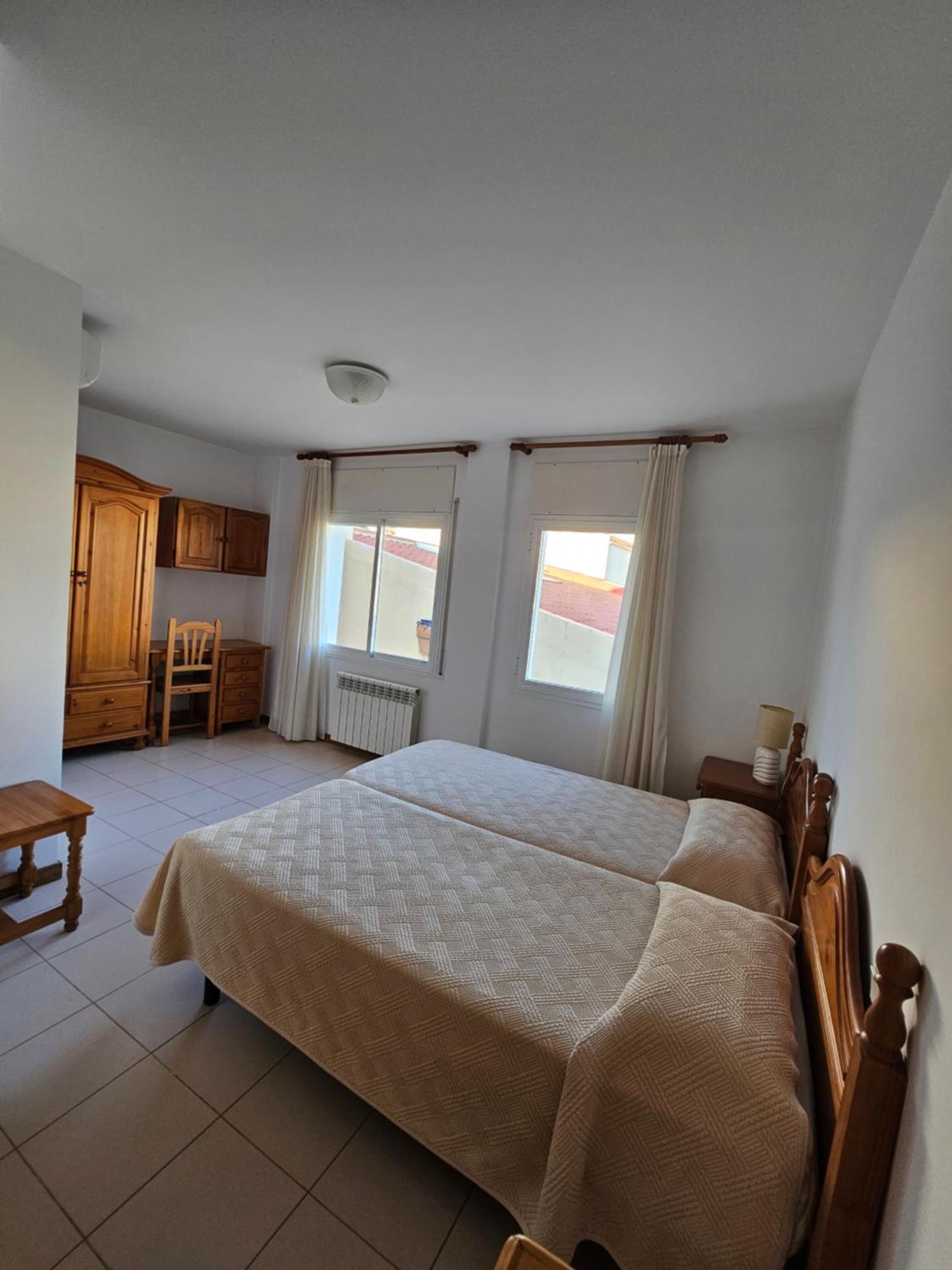 Hotel Blue Spot Мальграт-де-Мар Экстерьер фото