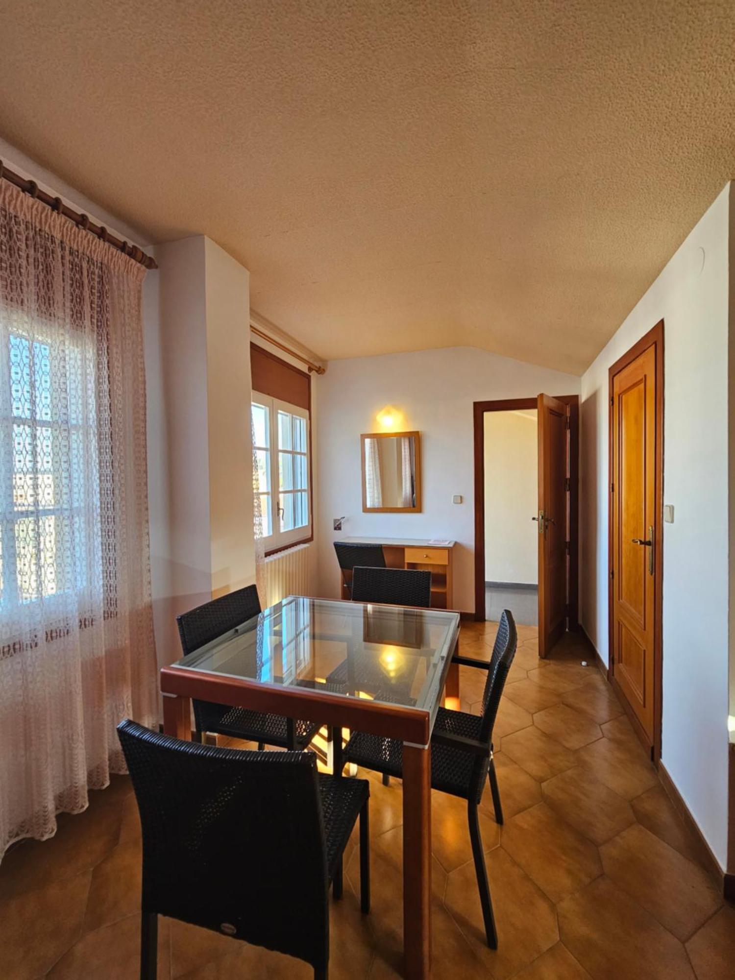 Hotel Blue Spot Мальграт-де-Мар Экстерьер фото