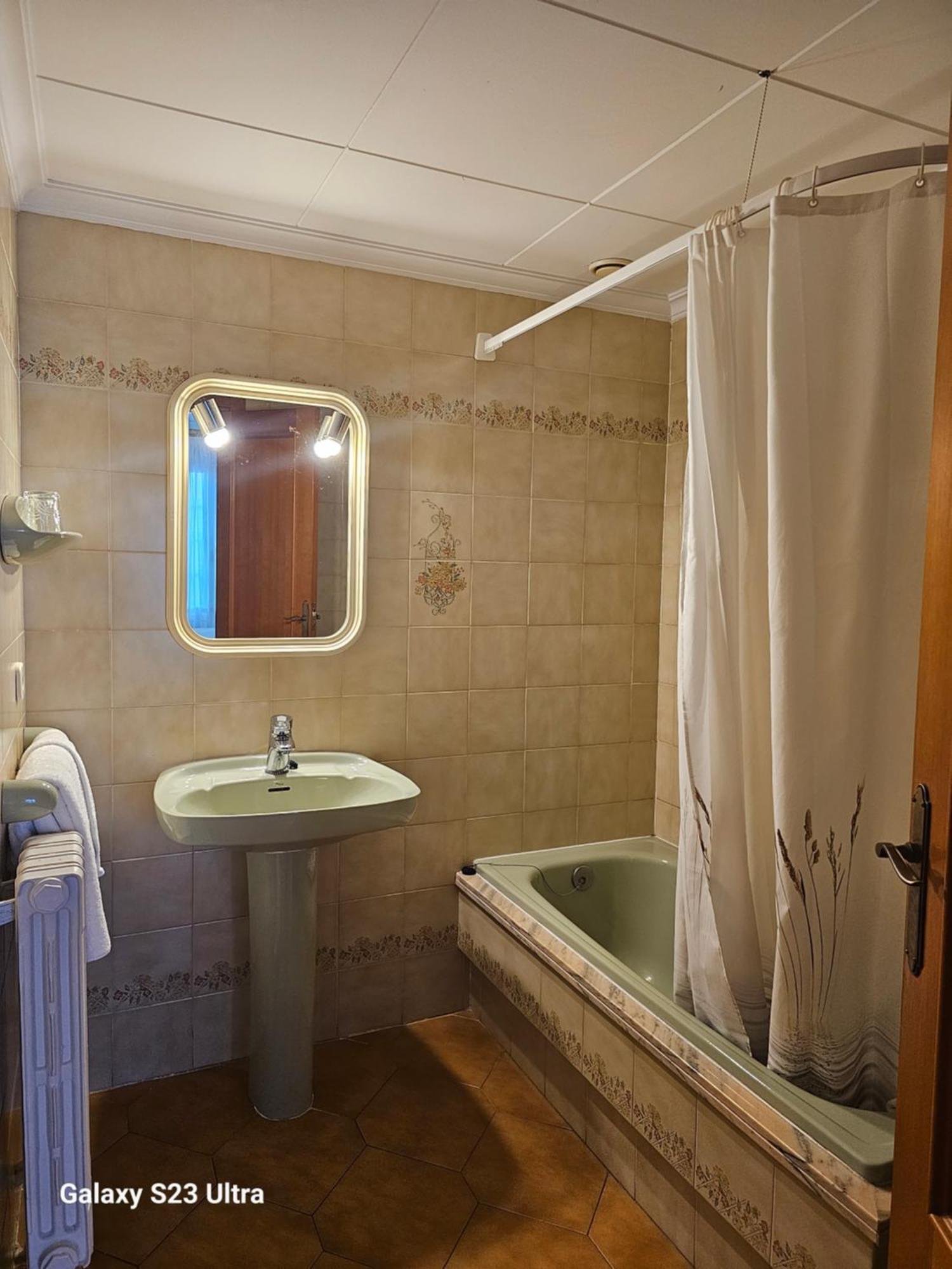 Hotel Blue Spot Мальграт-де-Мар Экстерьер фото